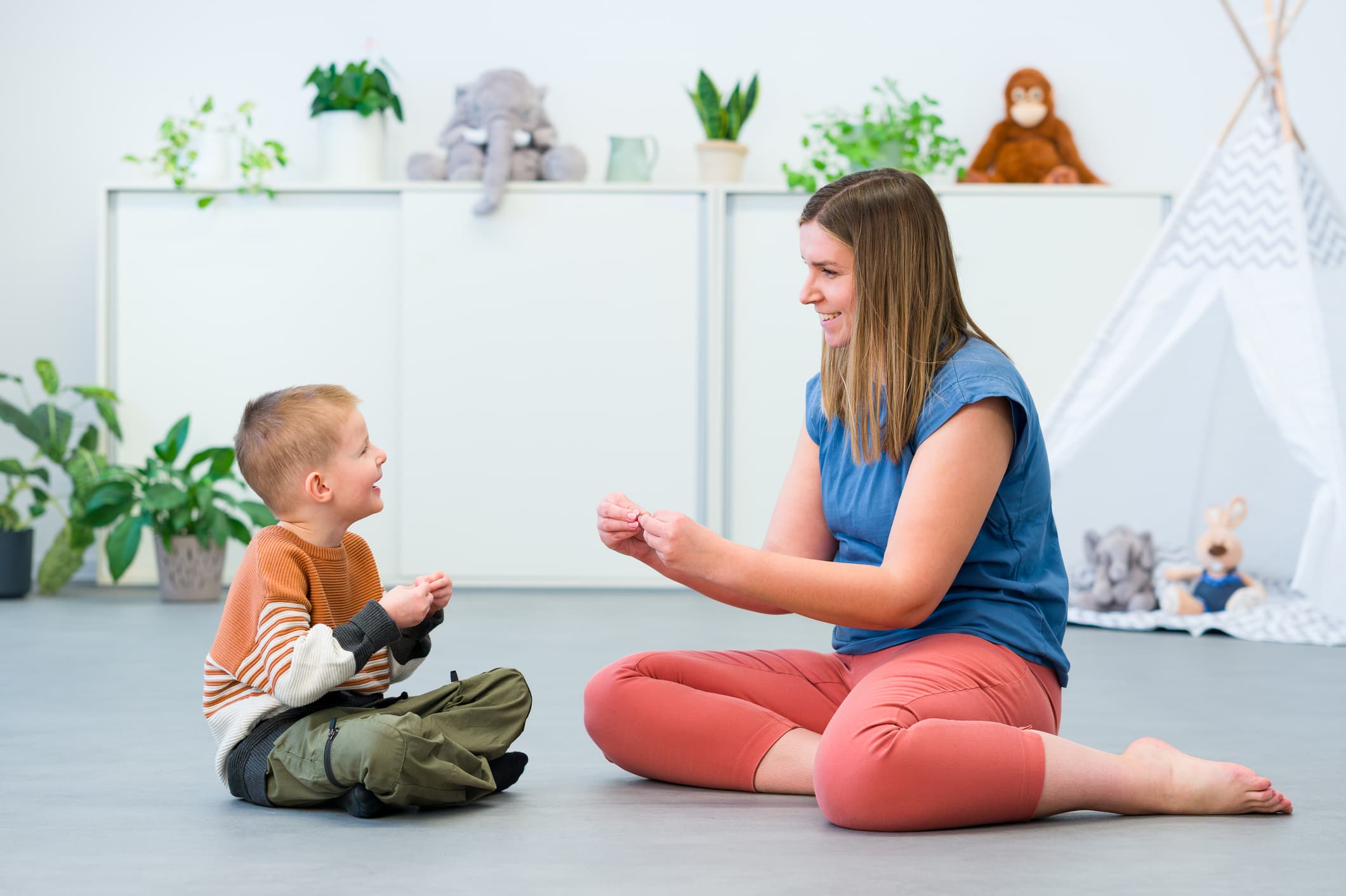 Toddler Sign and Play